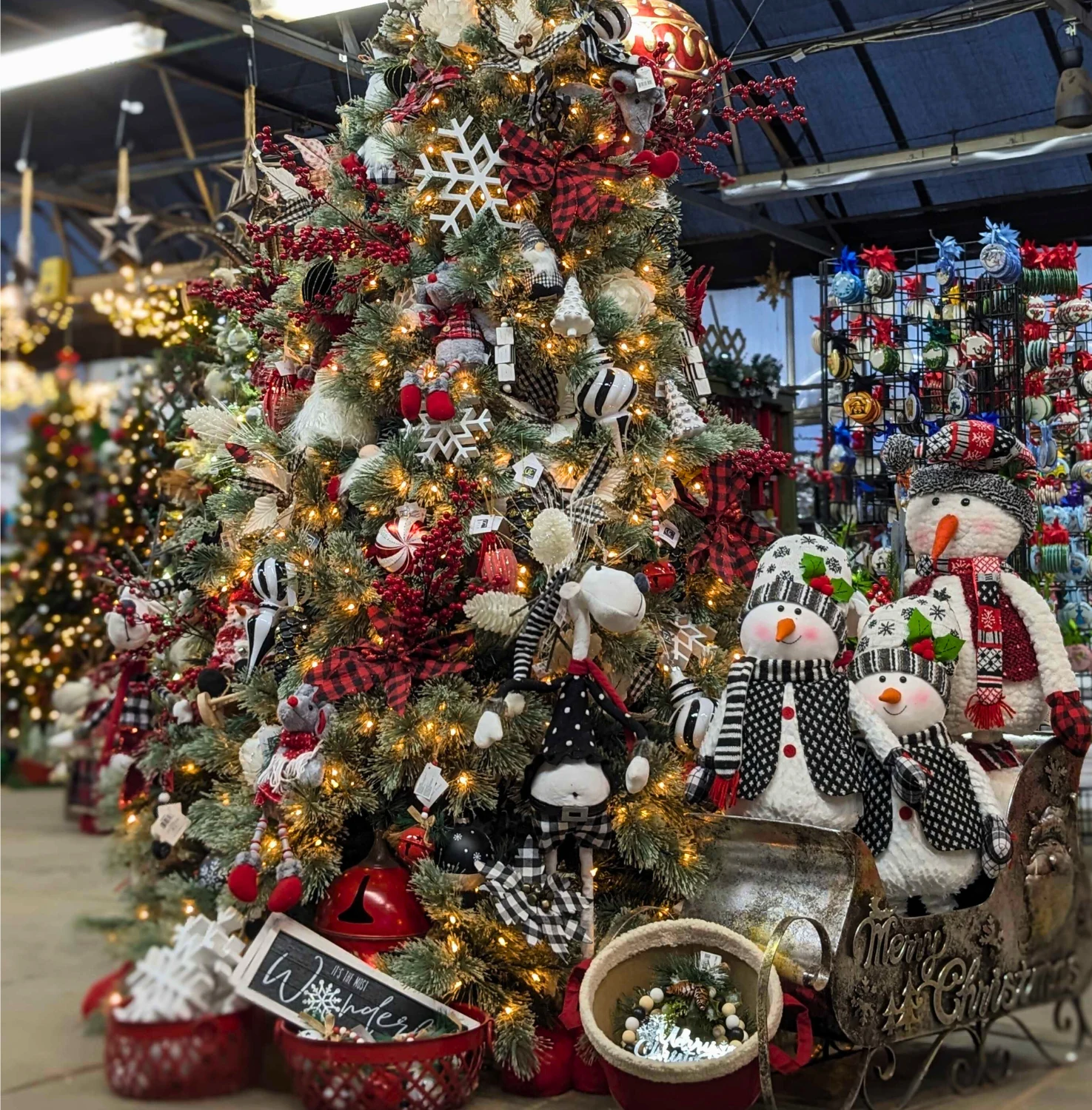 Holiday decorations and a decorated tree in Shady Brook Farm’s shop.